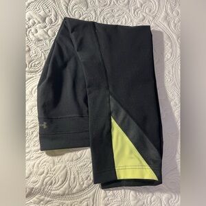 Under Armour Women’s All Season Capri Leggings, Size Medium